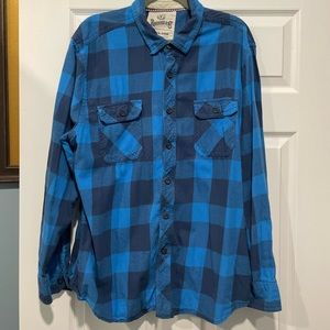 Men’s flannel size XXL
